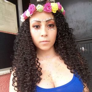 Meet your Posher, Denise